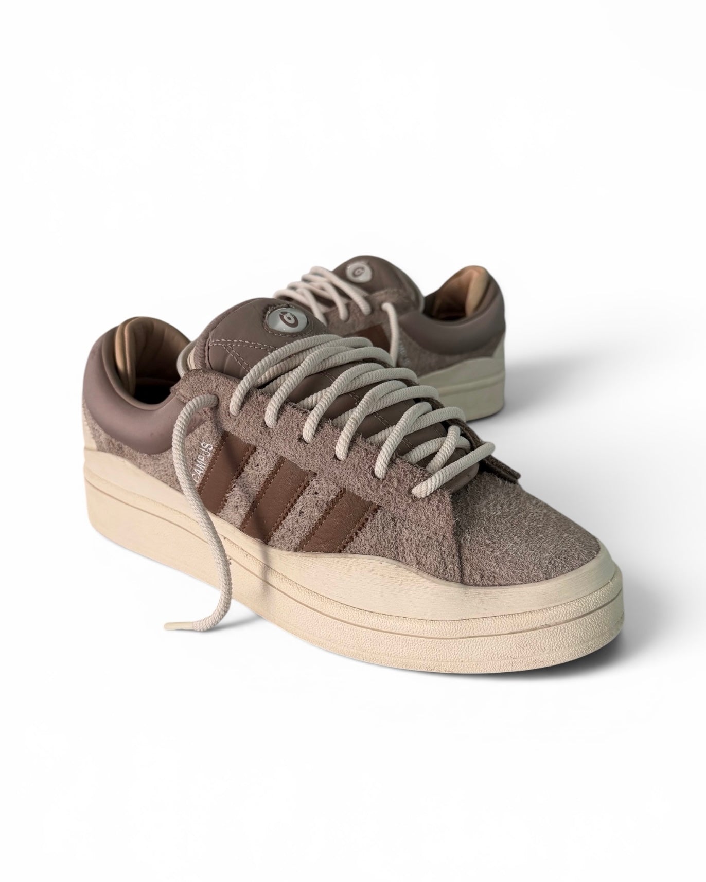 tenis Campus de adidas x Bad Bunny Semi-Nuevo
