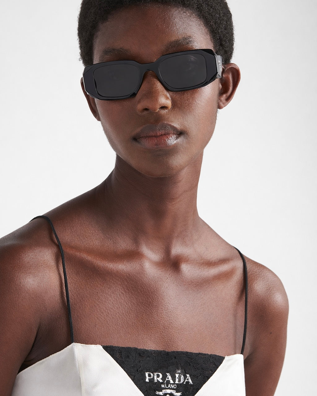 Lentes Prada Milano Symbole PR 17WS(2025)